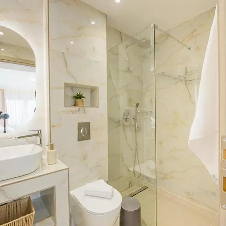 Ξενοδοχείο με διαμερίσματα Suel